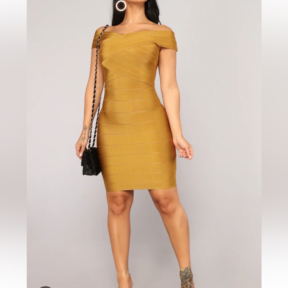 Yellow bandage dress !